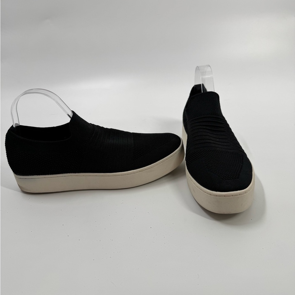Universal Thread Black Slip Ons Size 10